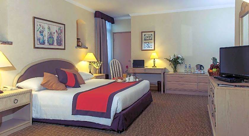 Novel Hotel City Center