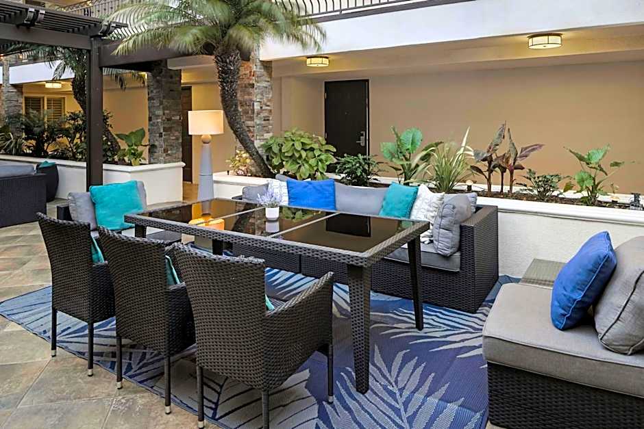 City Express by Marriott Manhattan Beach