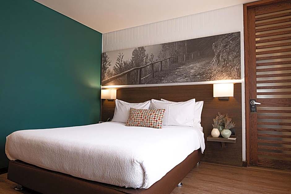 84 DC Bogotá By OxoHotel