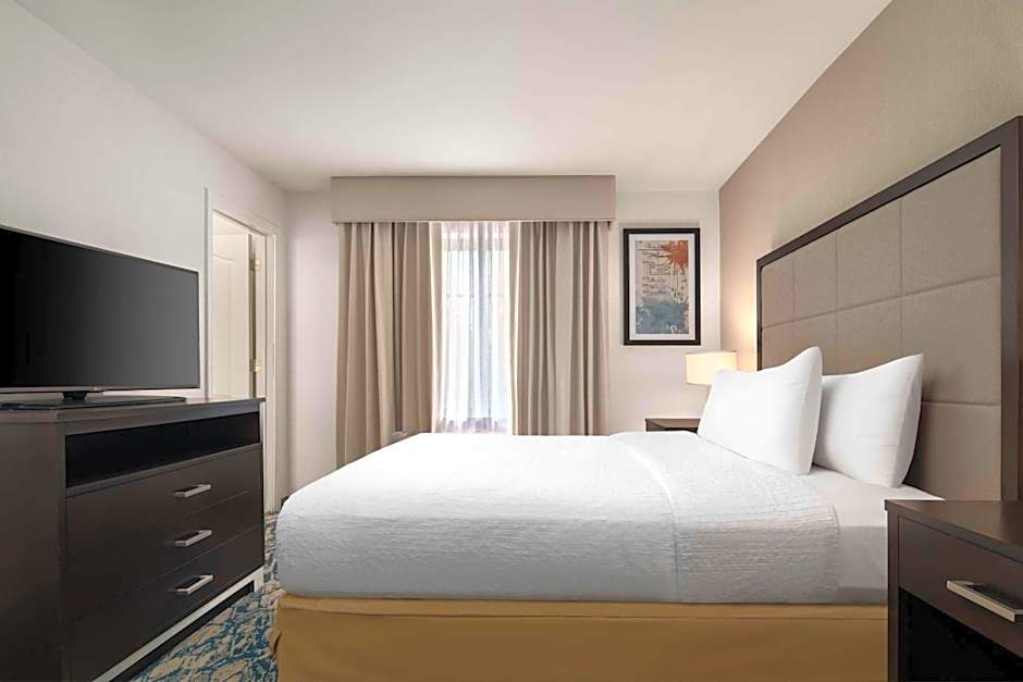 Homewood Suites By Hilton Cambridge-Arlington