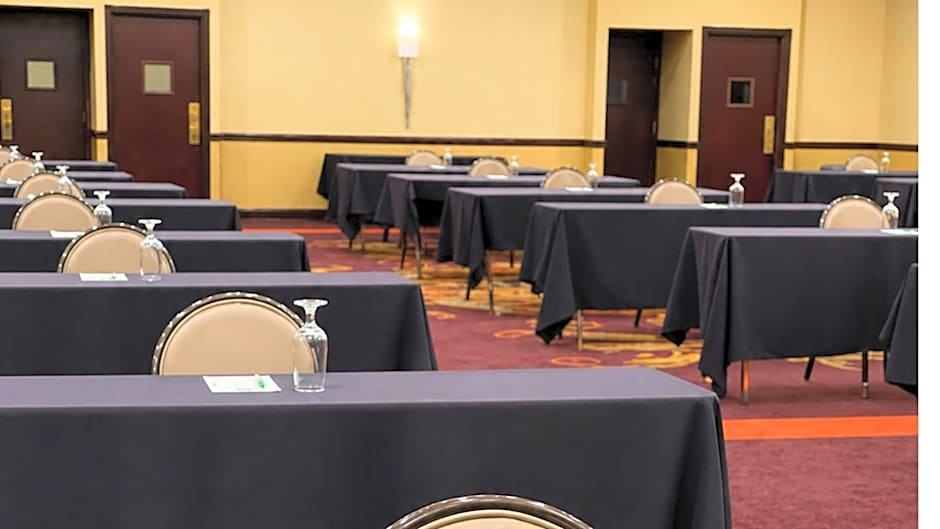 Holiday Inn Youngstown-South - Boardman By IHG