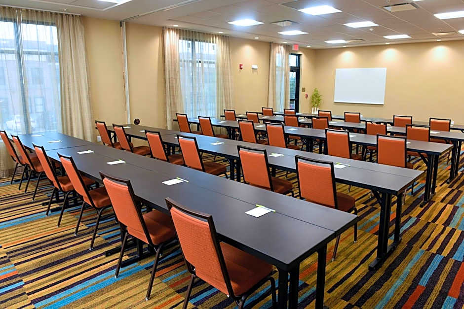 Fairfield Inn & Suites by Marriott Omaha West