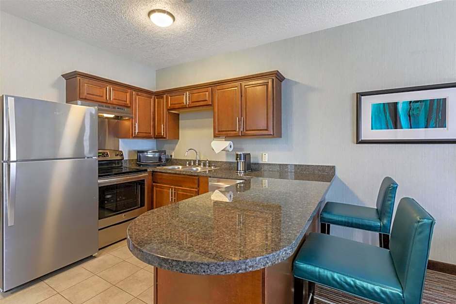 Best Western Plus Gallup Inn & Suites