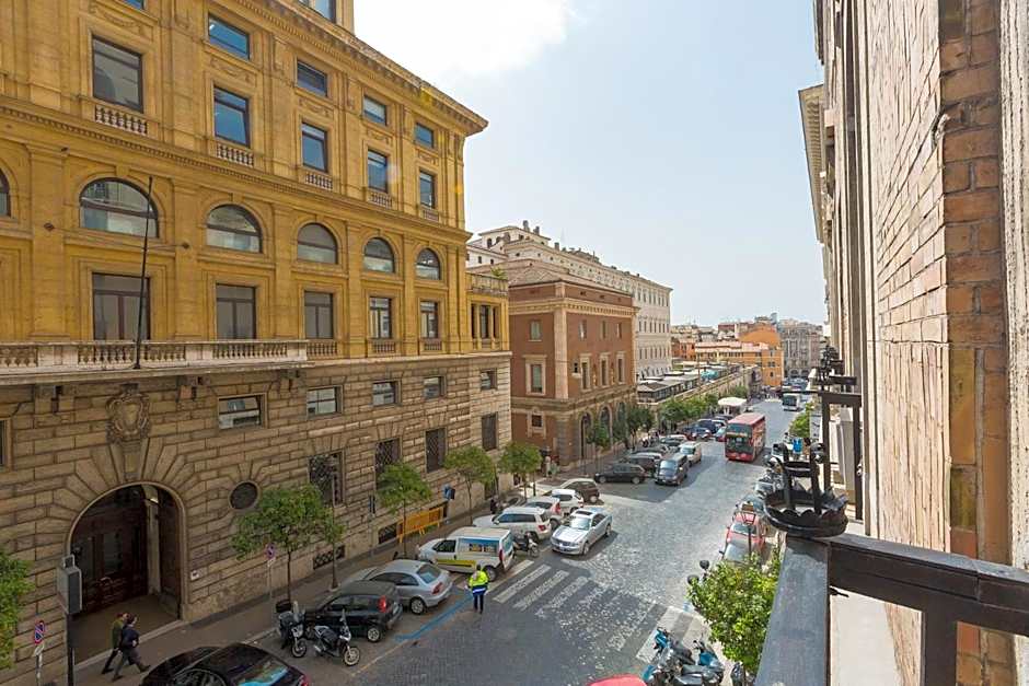 Prestigious Apartment via Barberini