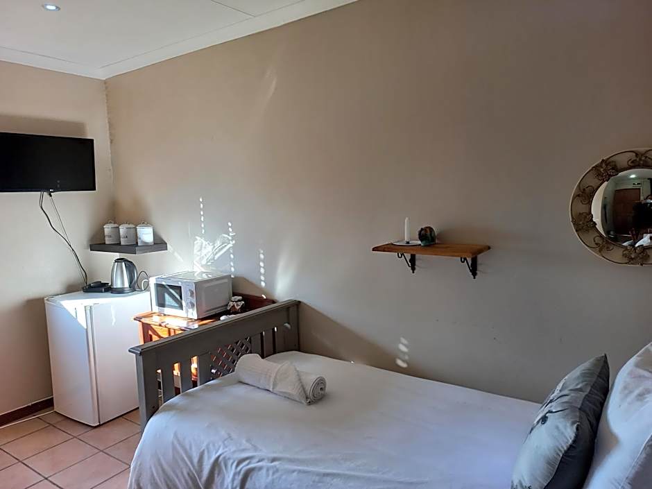 The Fat Mulberry Guest Farm