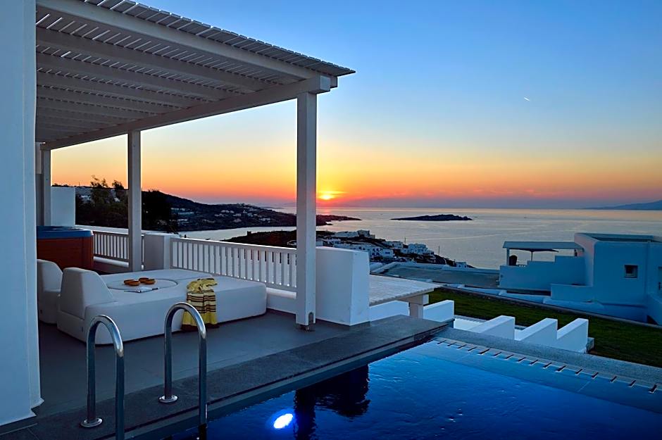 Myconian Korali Relais & Chateaux