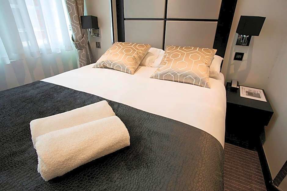 Great St Helen Hotel