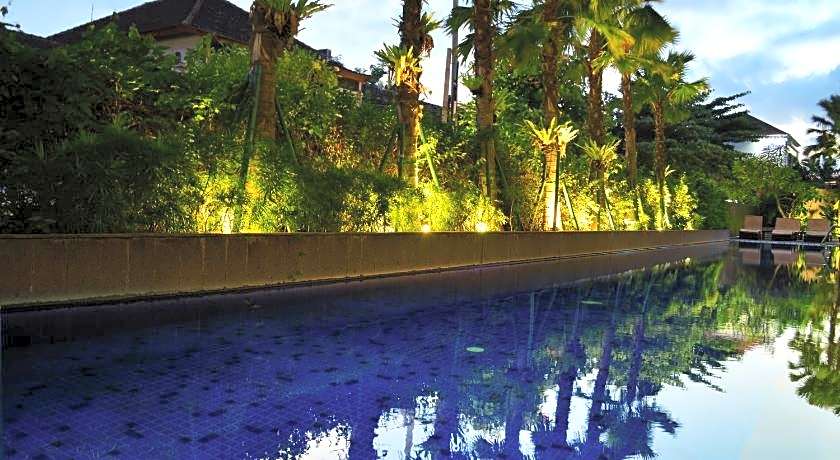 Harris Hotel Seminyak