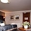 Golden Lion Hotel