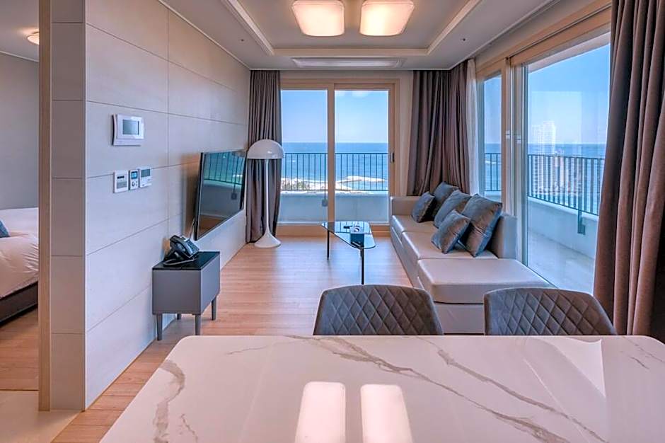The BlueMark Hotel Sokcho