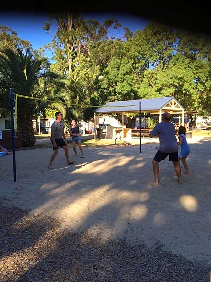 Nagambie Caravan Park & Motel