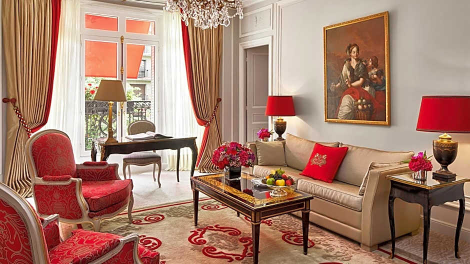 Hotel Plaza Athenee - Dorchester Collection
