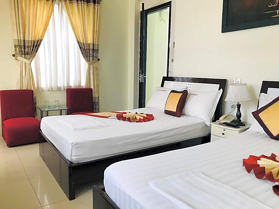 Canary Hue Hotel
