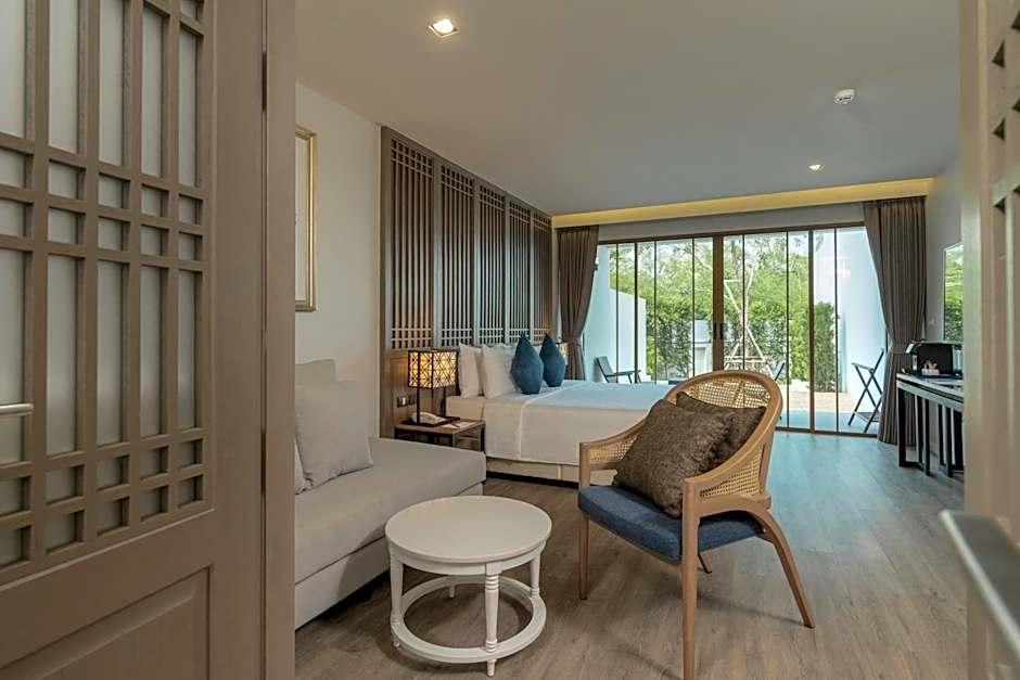 Bella Nara Phuket Naiyang Beach