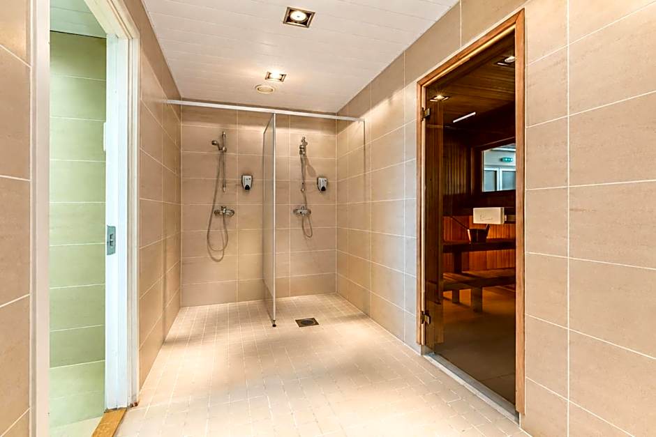 Raadimõisa Hotell