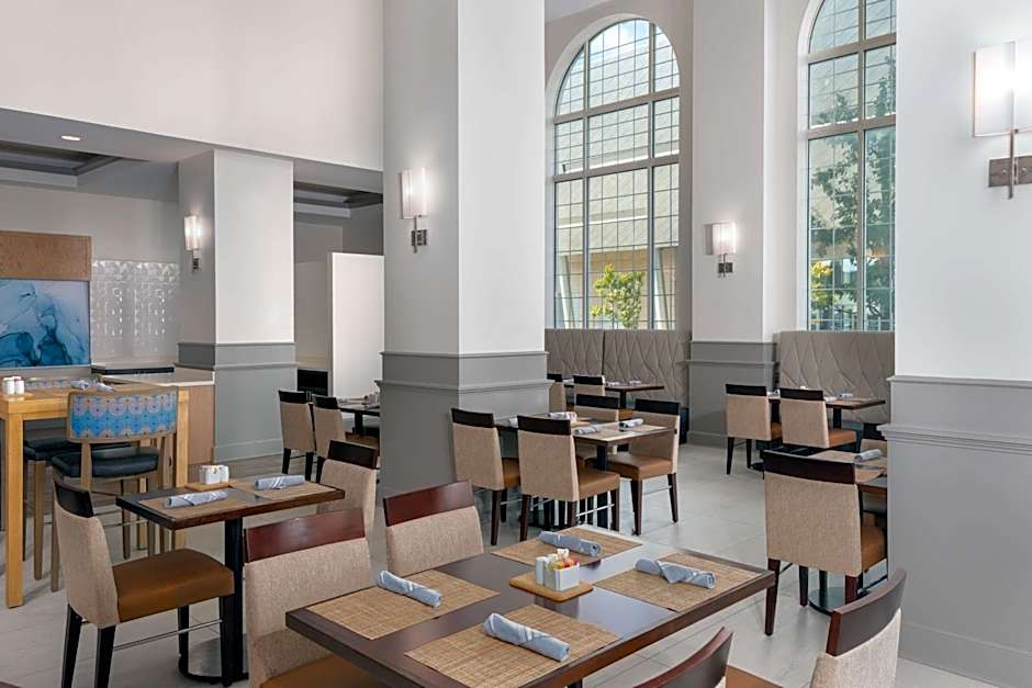 Hilton Garden Inn Charlotte Uptown