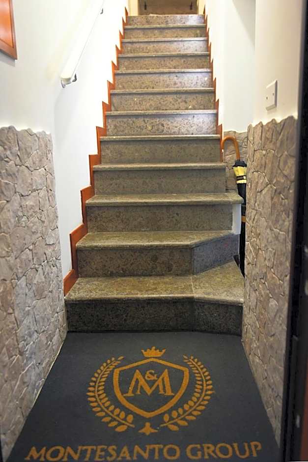 Montesantogroup Sorrento Room