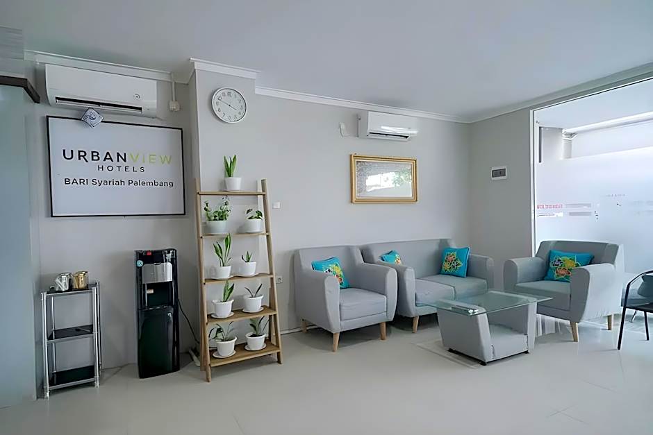 Urbanview Hotel Bari Syariah Palembang By RedDoorz