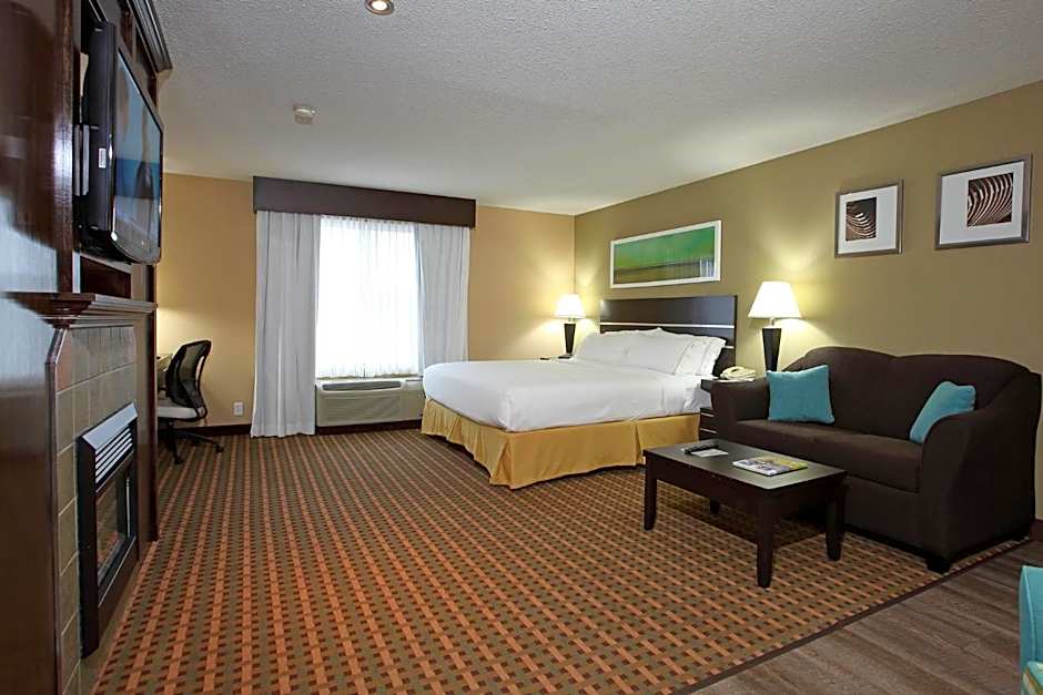 Holiday Inn Express Hotel & Suites Vernon By IHG