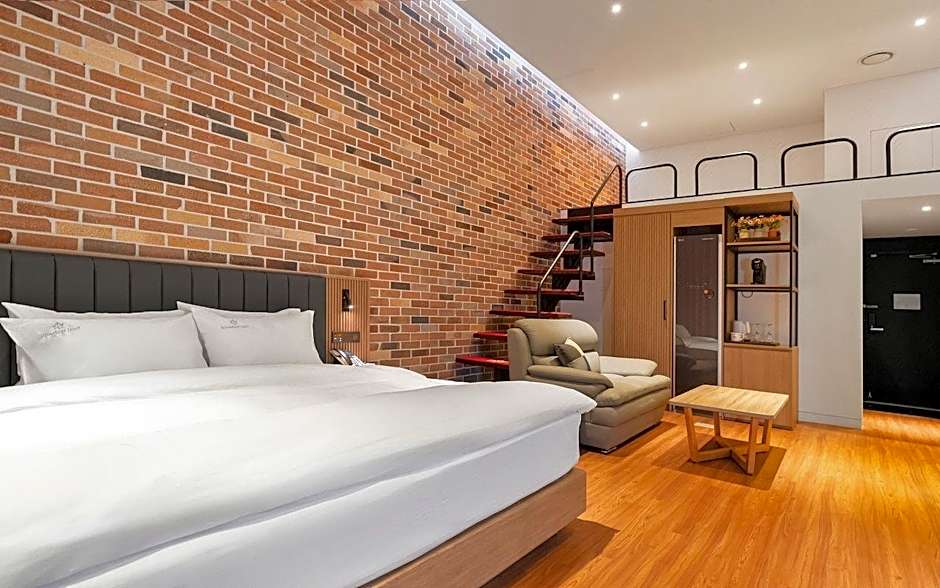 Hotel Schweizer Dorf Cheonan