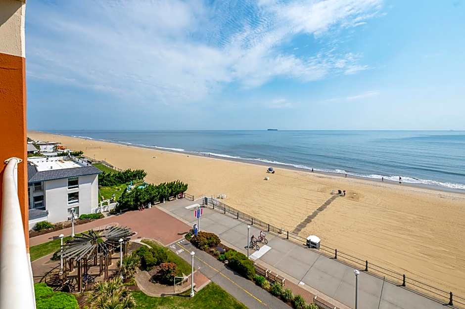 Holiday Inn & Suites Virginia Beach - North Beach By IHG