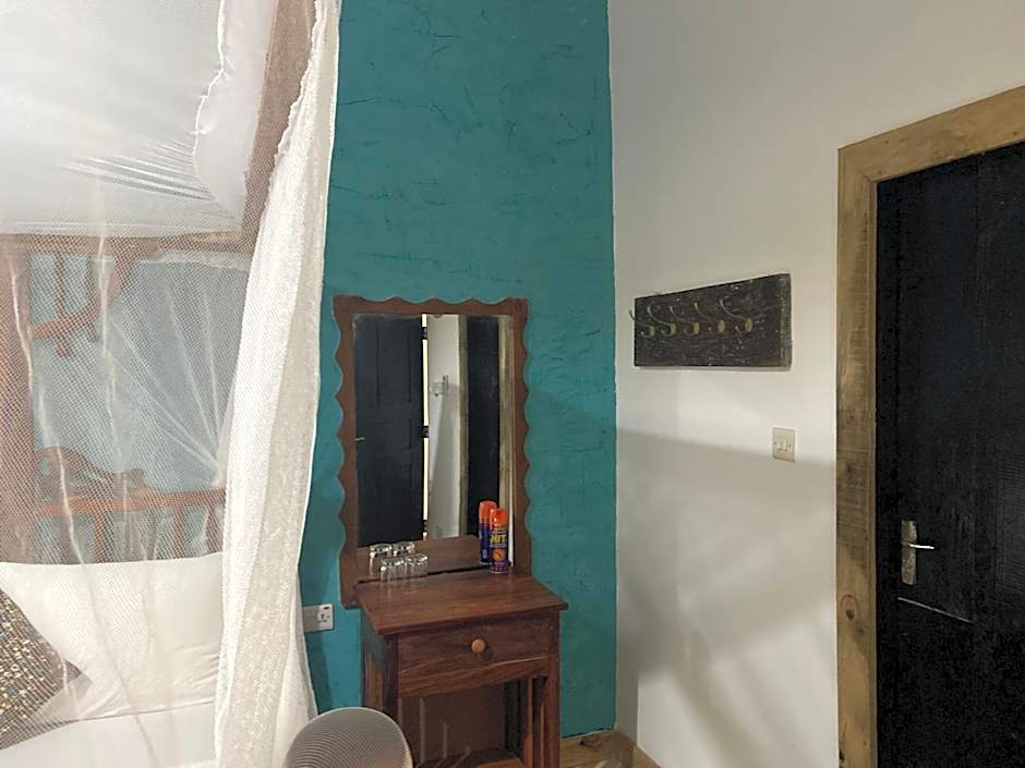 Mbuyuni Beach Village