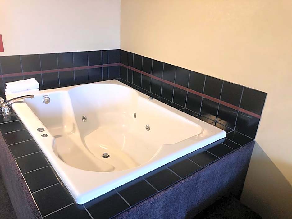 Travelodge by Wyndham Grand Island