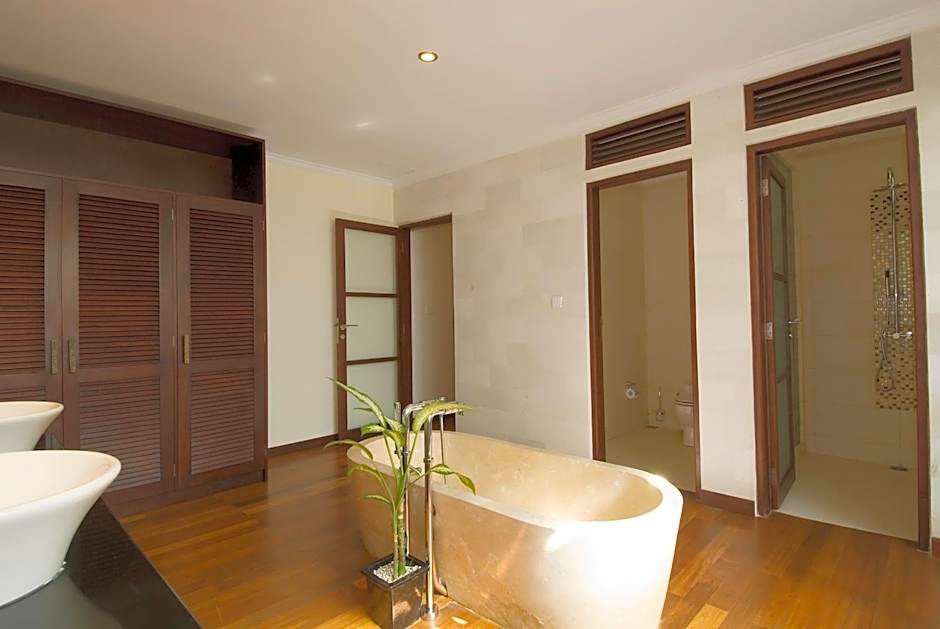 Ellora Villa
