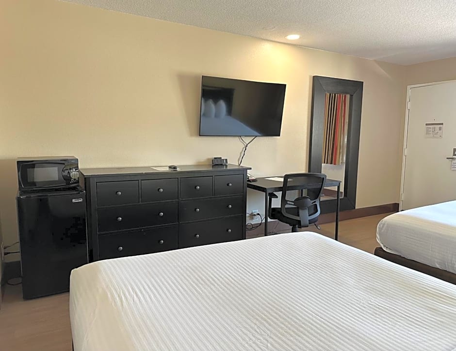 Stanford Inn And Suites Anaheim