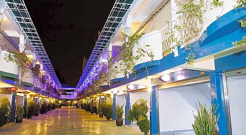 Midi Motel Ping Tung Branch