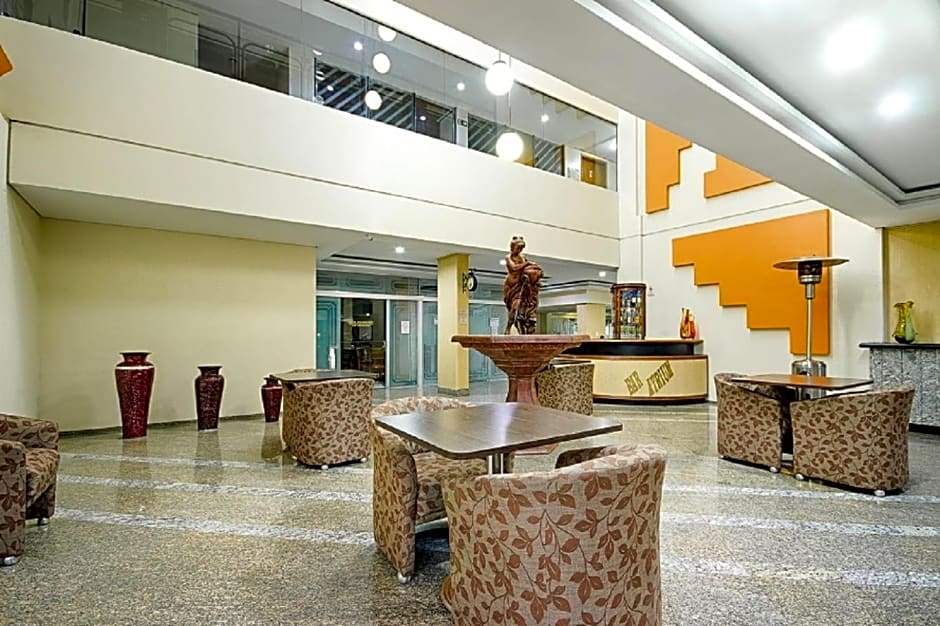 Hotel Golden Park Curitiba