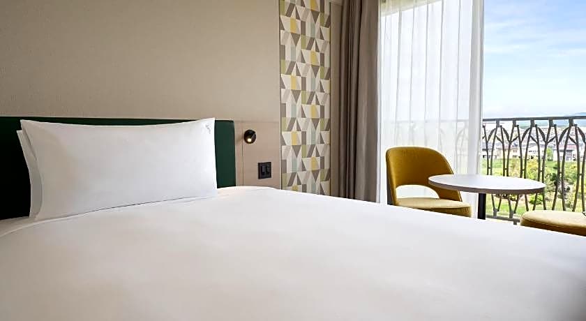 ANA Holiday Inn Kobe Sanda by IHG
