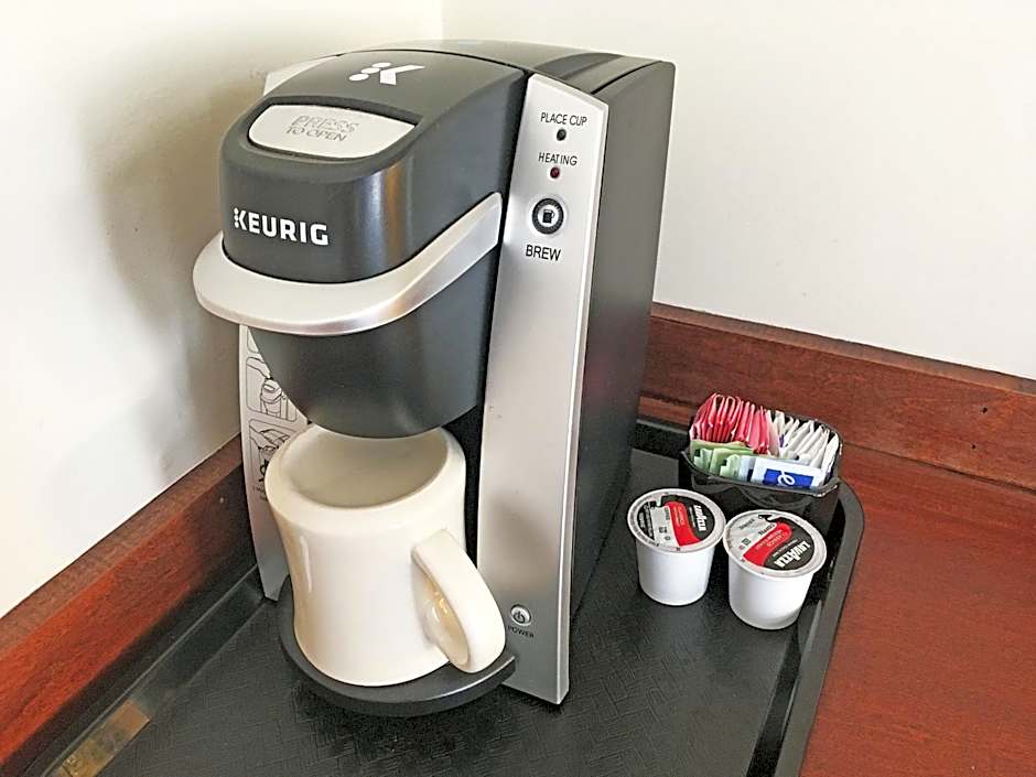 Morris House Hotel - Bed And Breakfast