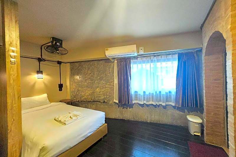 Central Guesthouse Chiang Rai