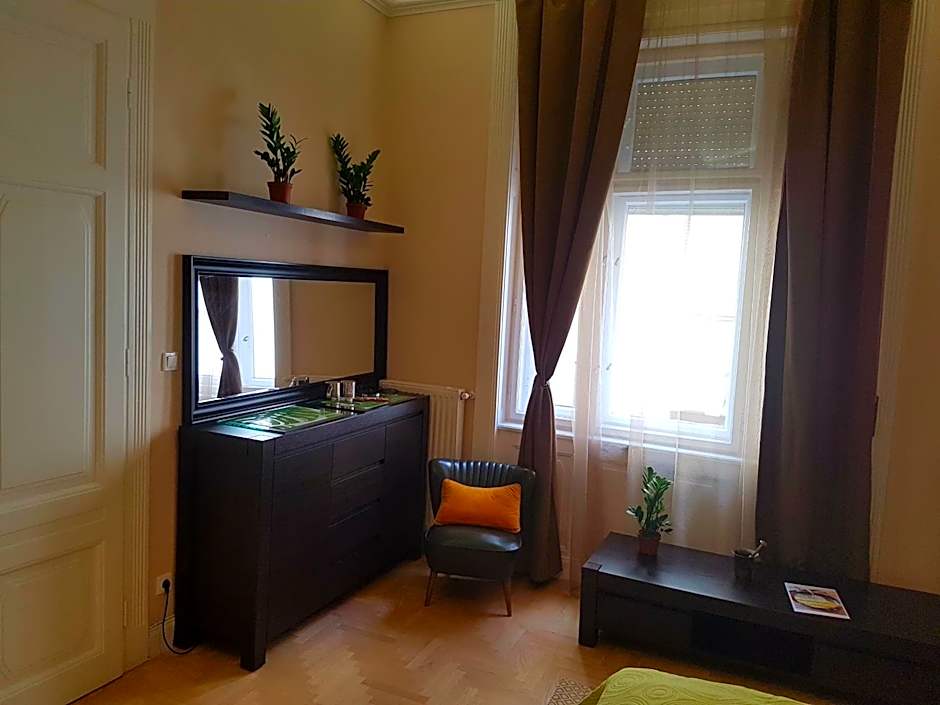 Butterfly Home Danube