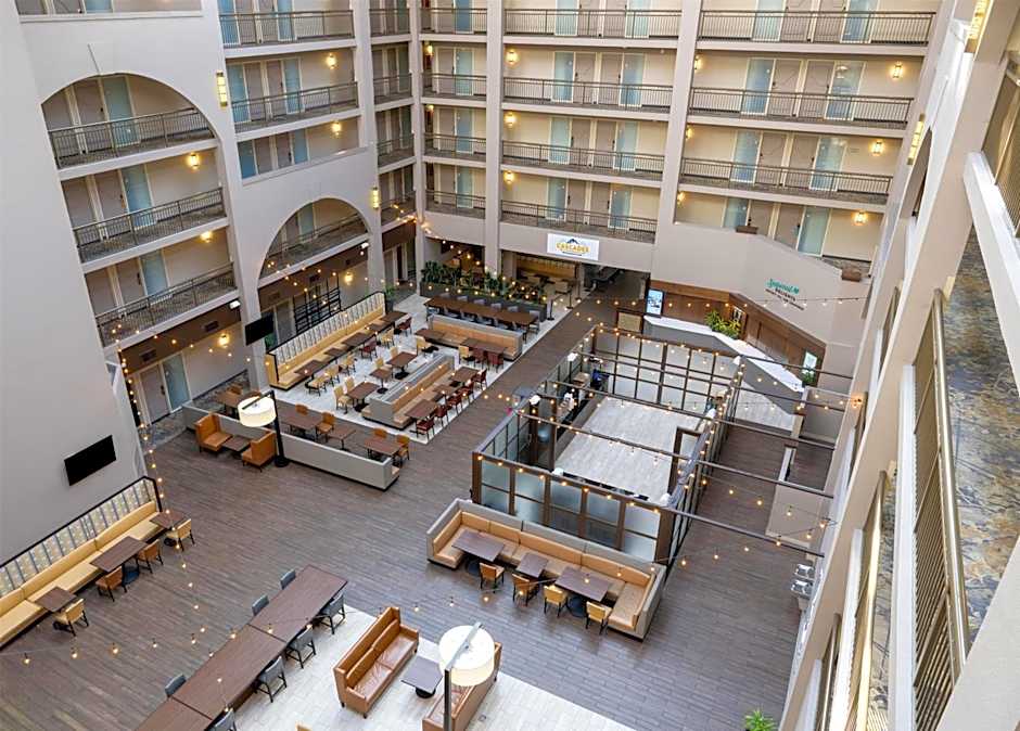 Embassy Suites by Hilton Seattle Bellevue