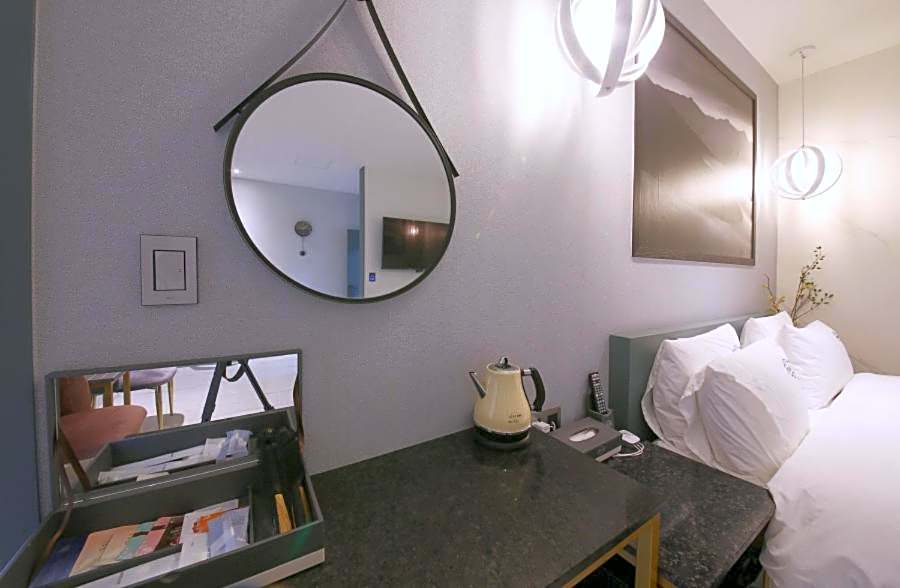 Gimhae Jangyu Stayin Hotel