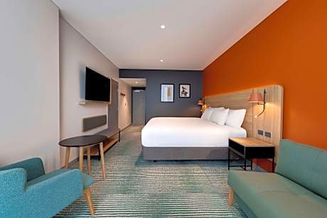 King Room with Sofa Bed