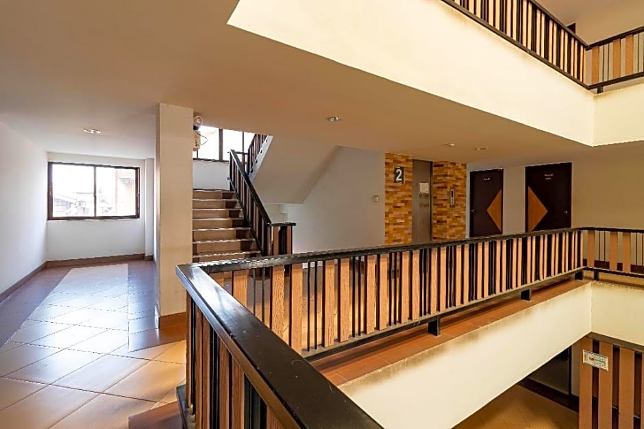 Grannylla Residence Charoenkrung by ZUZU