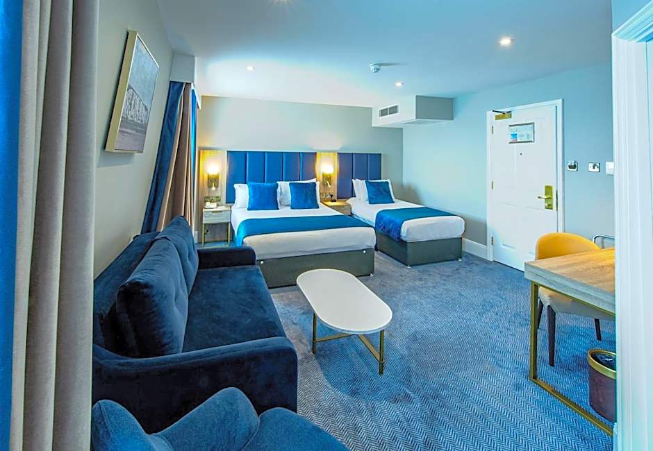 Dover Marina Hotel & Spa, Tapestry Collection by Hilton