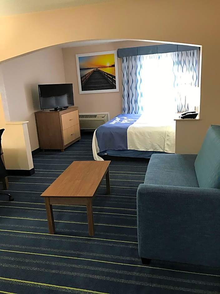 Days Inn by Wyndham Panama City