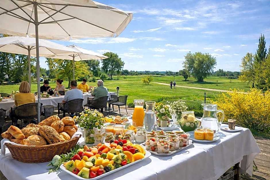 Schloss Krugsdorf Golf & Hotel