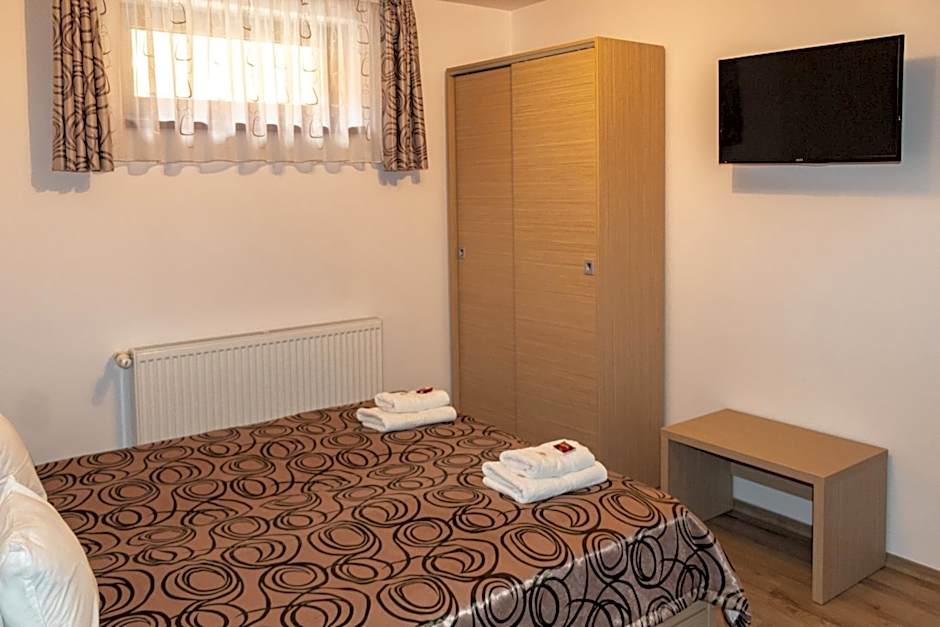 Casa Tofi Vendégház