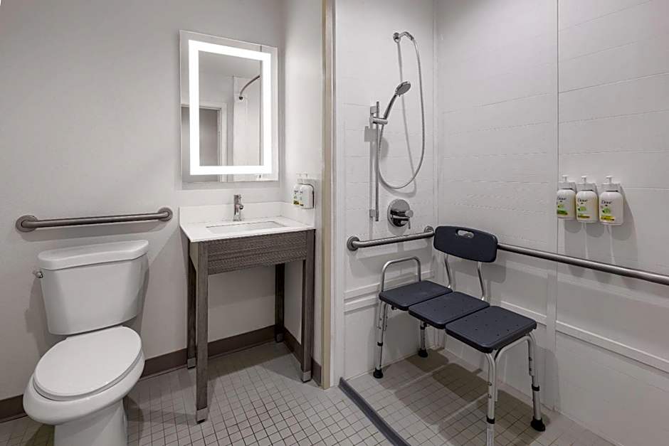 Ramada by Wyndham York Harrisburg Hersey