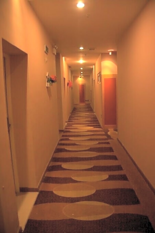 Home Club Hotel Yuexiu Branch