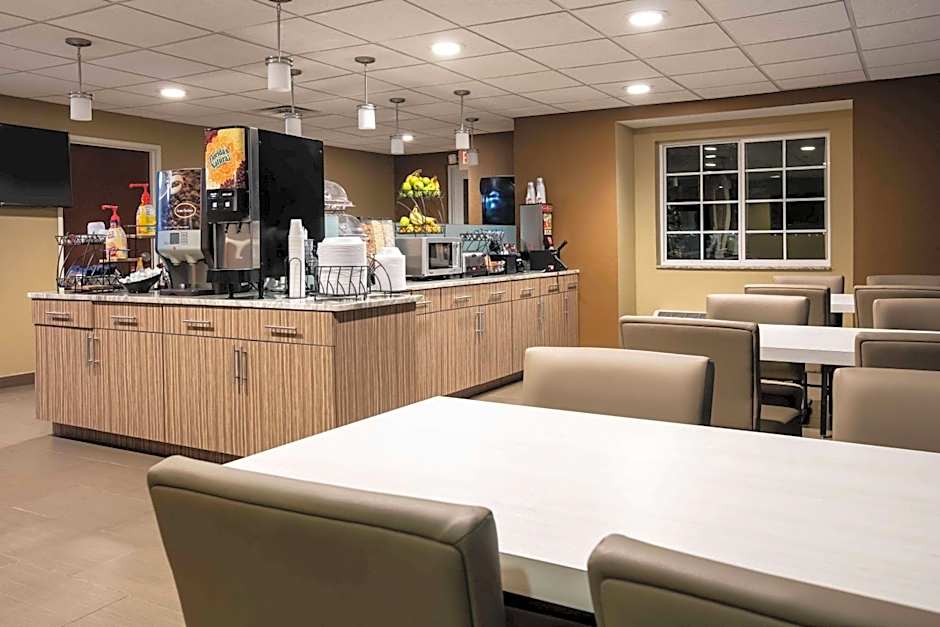 Microtel Inn & Suites By Wyndham Pecos