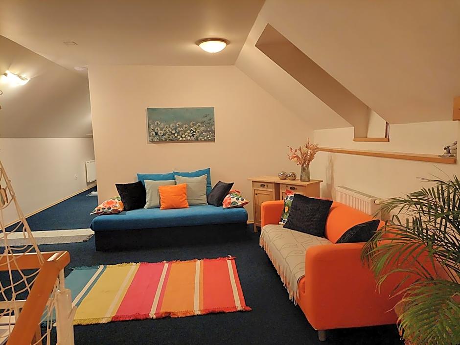 Dvoupokojový apartmán s kuchyňským koutem