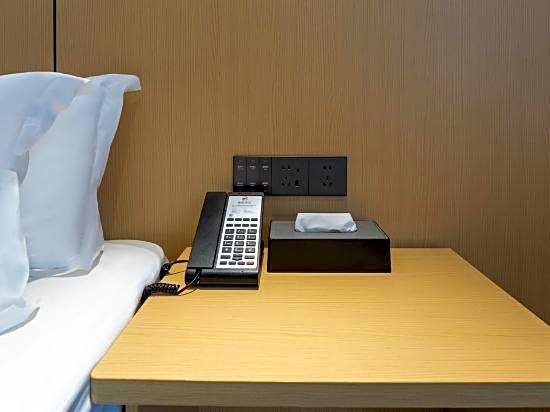 Yisu Hotel (Cixi Guanhaiwei Branch)