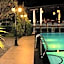 Queens Beach Hotel