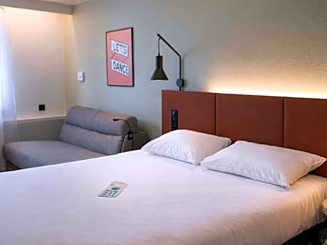 Superior Double Room with Sofa Bed